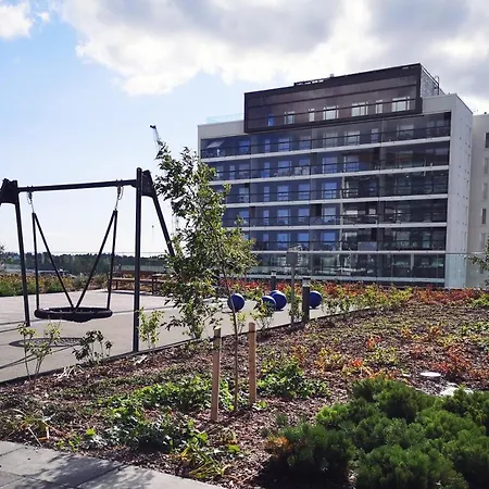 Kirjokansi Tapiola Espoo